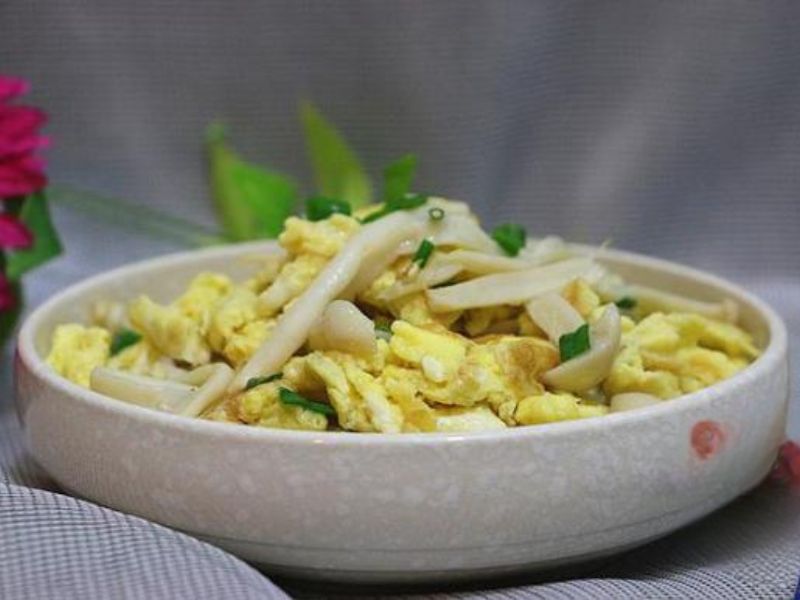 goc-kham-pha-nam-bao-ngu-lam-gi-ngon