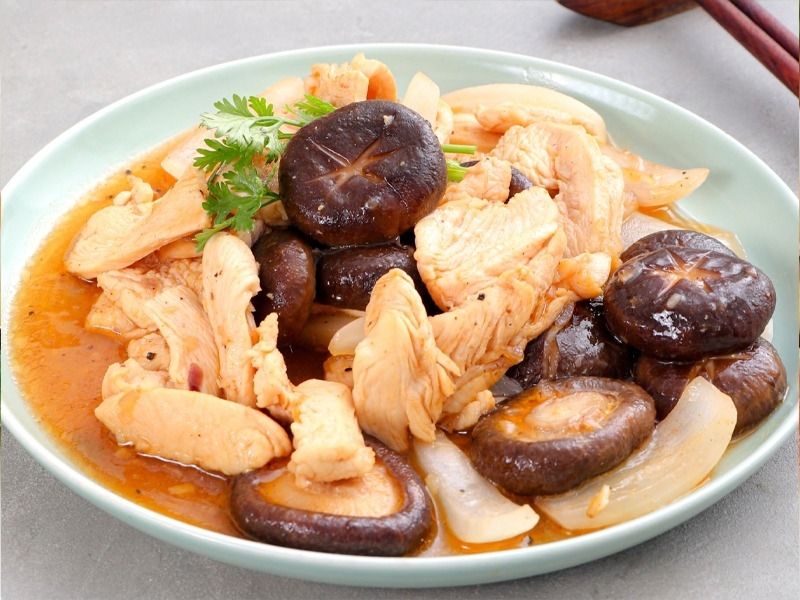 goc-kham-pha-nam-huong-tuoi-nau-gi-ngon
