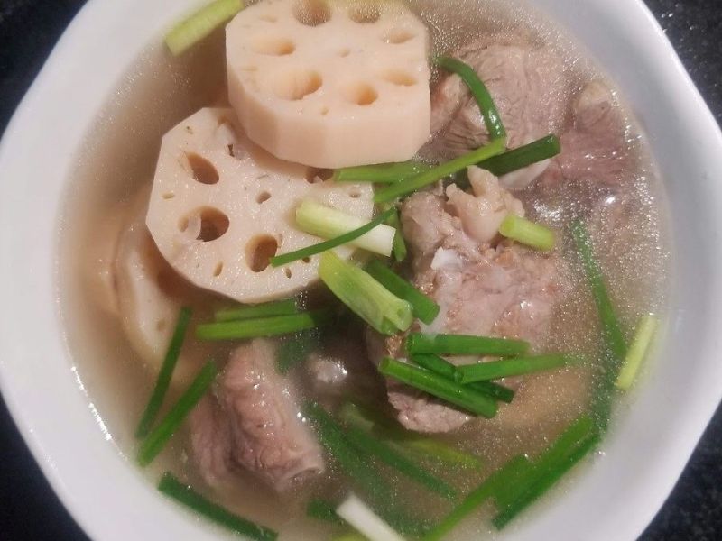 dung-bo-lo-suon-heo-lam-mon-gi-ngon