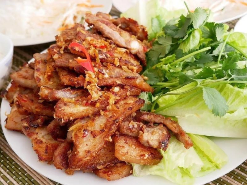 goc-tra-loi-luoi-heo-lam-mon-gi-ngon