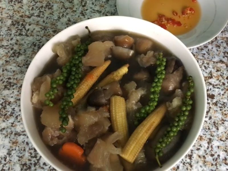 kham-pha-gan-bo-nau-gi-ngon