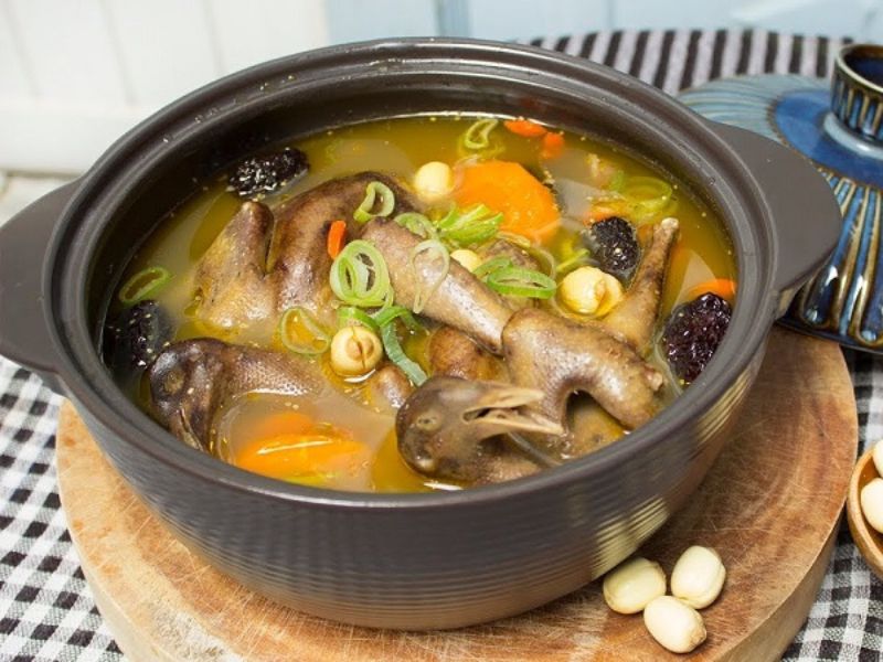 goc-tra-loi-hat-sen-tuoi-nau-mon-gi
