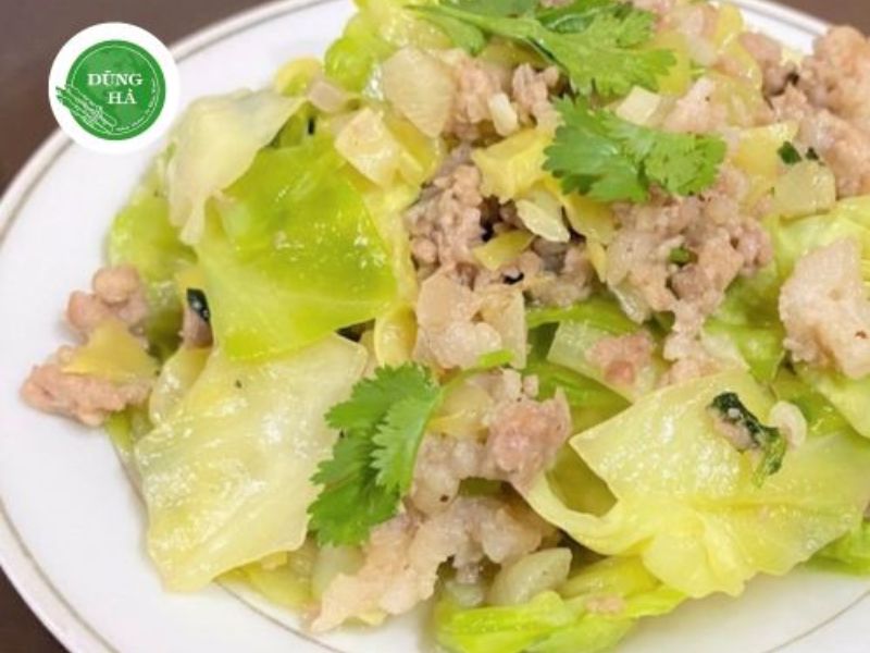 bap-cai-xao-thit-lon