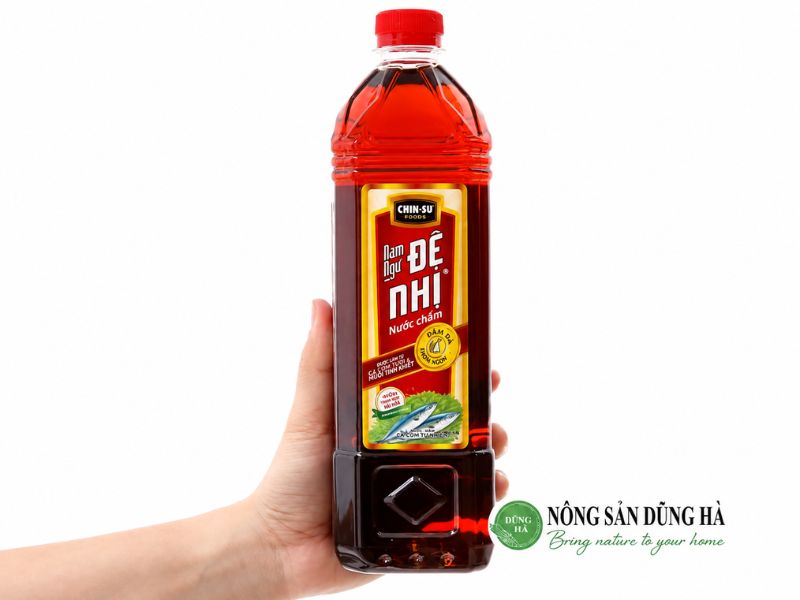 nuoc-mam-nam-ngu-de-nhi-chai-800ml-nong-san-dung-ha