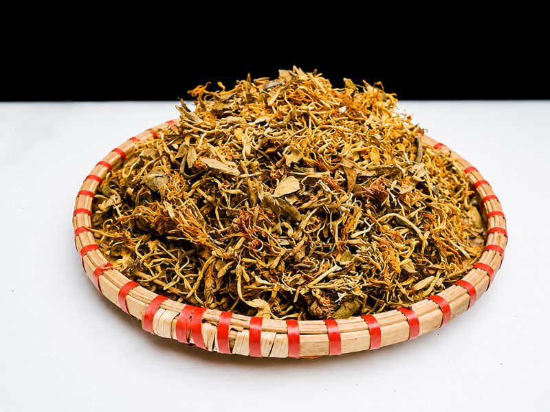 tra-kim-ngan-hoa-kho