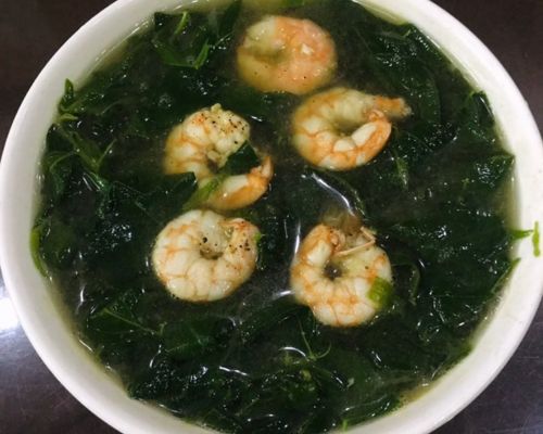 Canh-rau-ngot-nau-tom