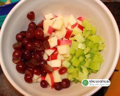 Salad-tao-nho-dua-luoi
