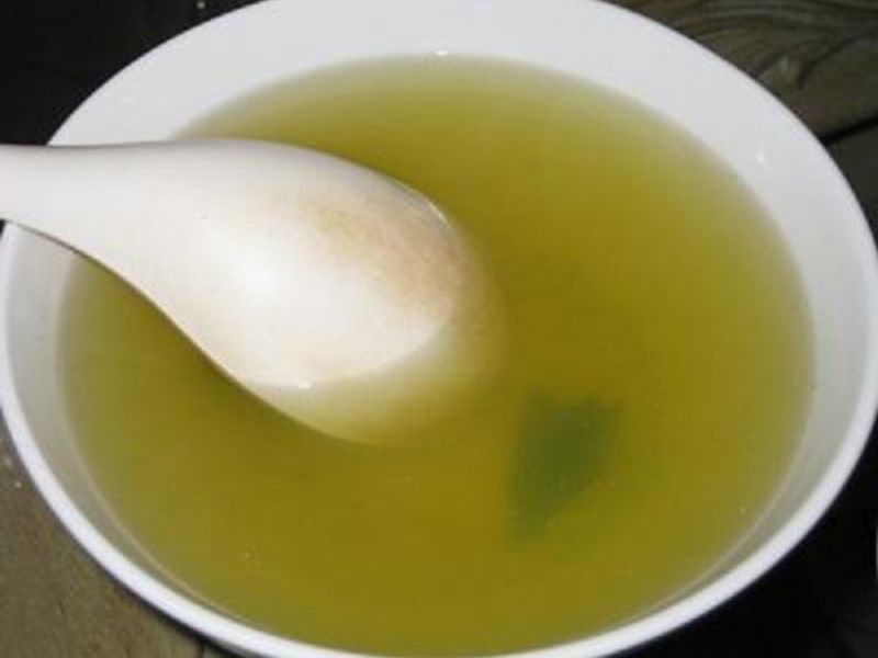 kham-pha-nuoc-rau-lang-luoc-co-uong-duoc-khong