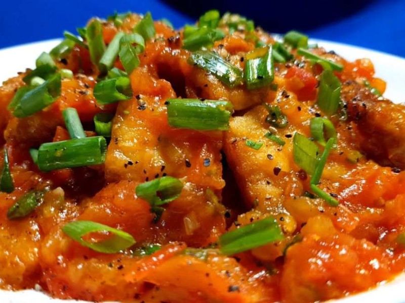 tra-loi-ca-chua-la-trai-cay-hay-rau-cu