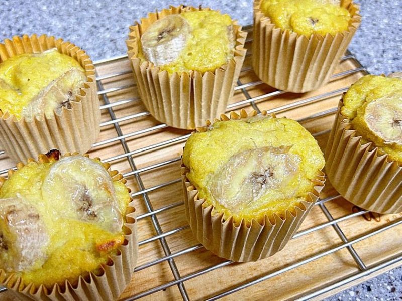 Muffin-chuoi-yen-mach-hat-lanh