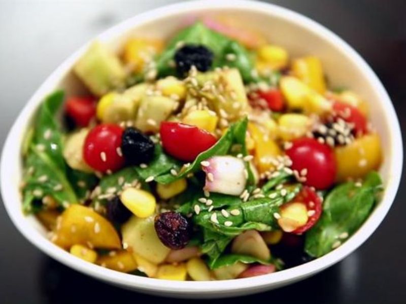 Salad-cam-sanh-tom-hap-rau-cai-bo-xoi