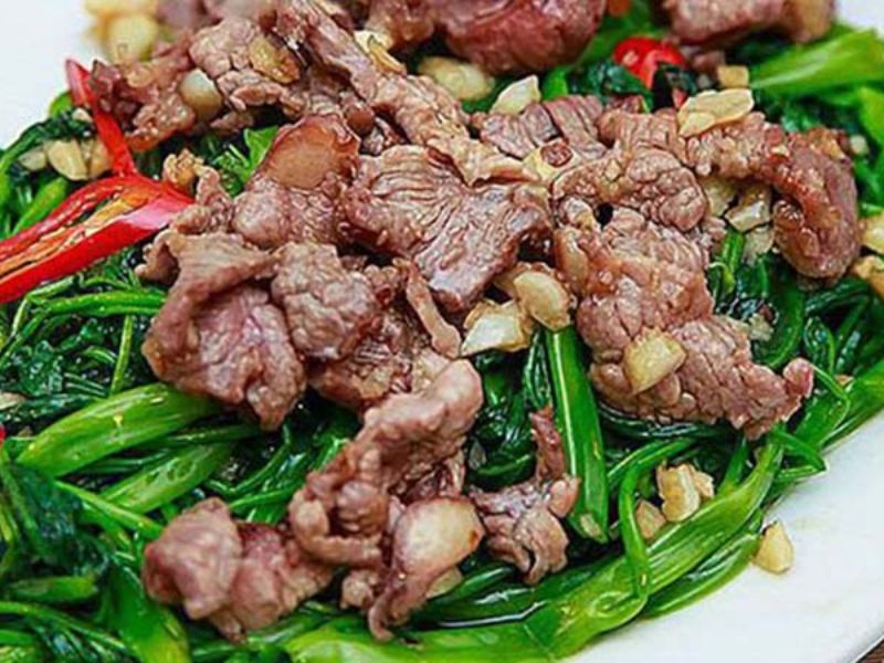 cach-nhat-rau-muong-nhanh-gon
