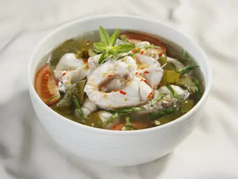 giai-dap-thac-mac-la-e-va-la-giang-co-giong-nhau-khong