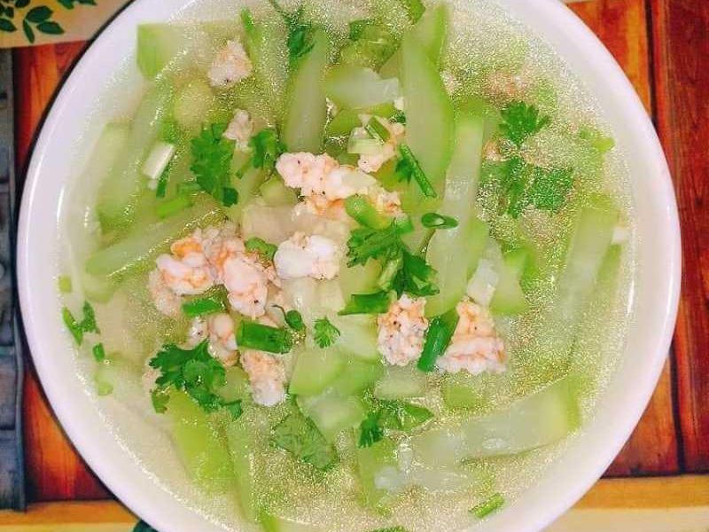 khau-nhau-giua-qua-bau-va-qua-bi