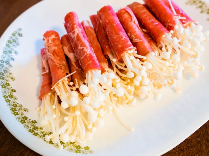 nam-kim-cham-ky-gi-ruou