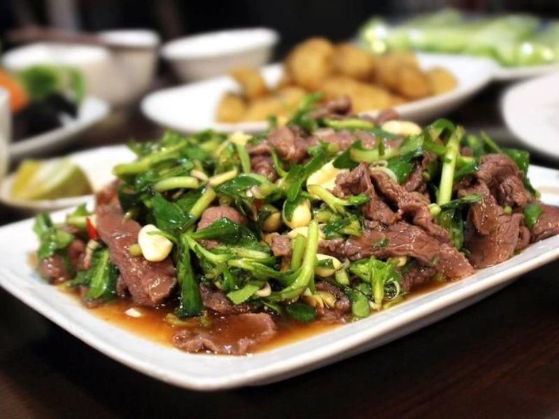 rau-ngo-ky-gi-dung-ha