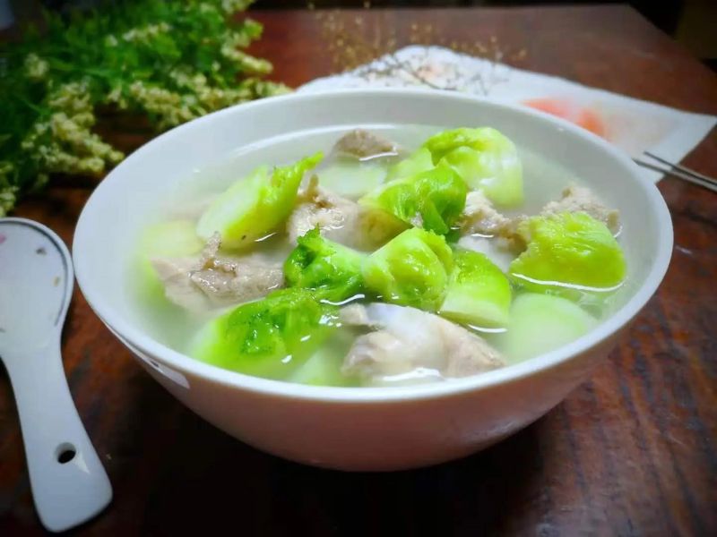 Canh-rau-mam-da-nau-xuong