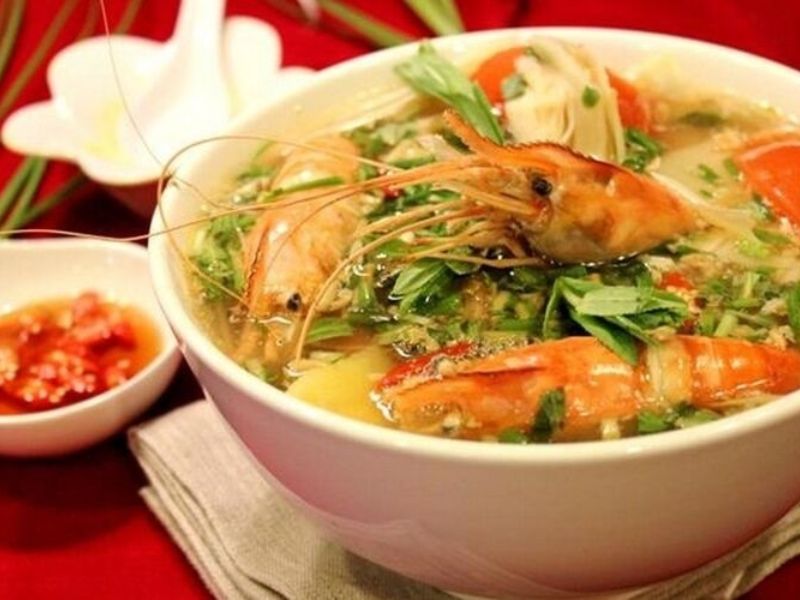 Tom-rao-nau-canh-chua