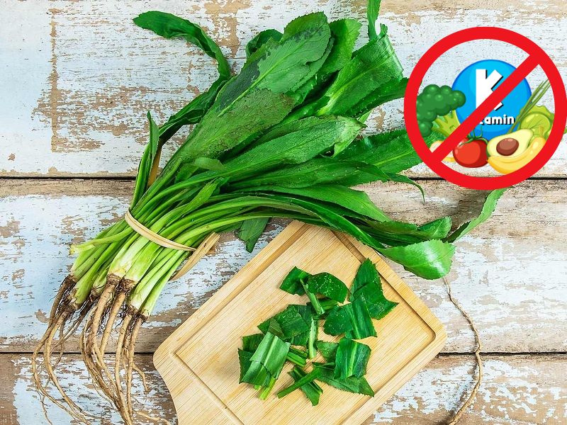 rau-mui-tau-ky-voi-gi-thuc-pham-giau-vitamin-K