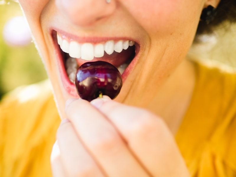 thac-mac-an-cherry-co-nong-khong
