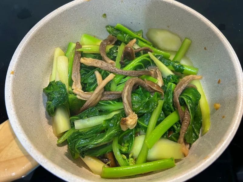 thac-mac-nam-loc-nhung-nau-mon-gi-ngon