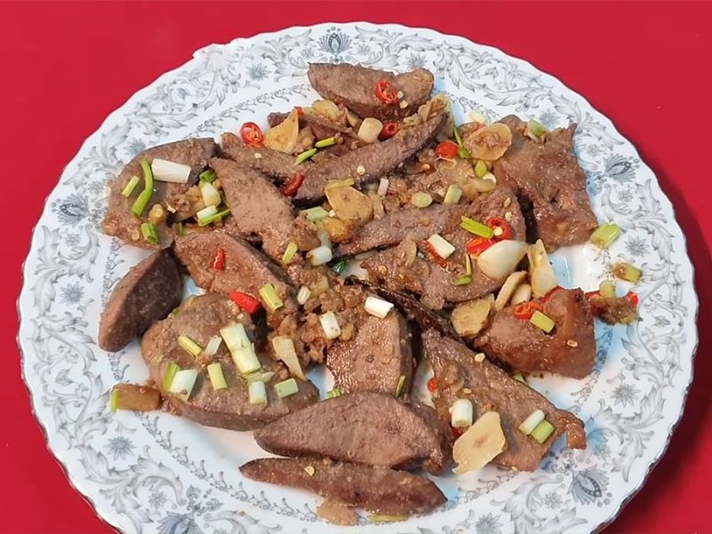 tim-hieu-gan-lon-bao-nhieu-calo