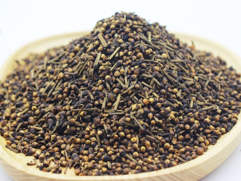 Tong-quan-ve-nu-voi