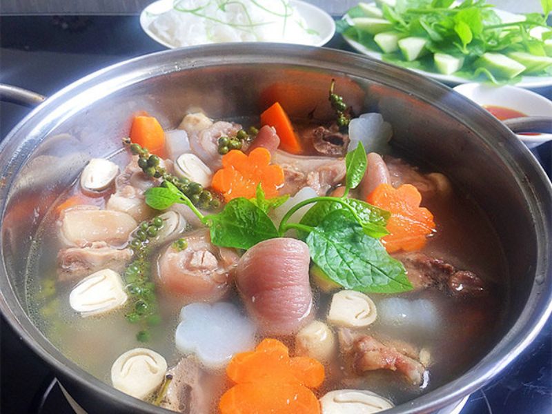 goc-bi-mat-tieu-xanh-lam-mon-gi-ngon