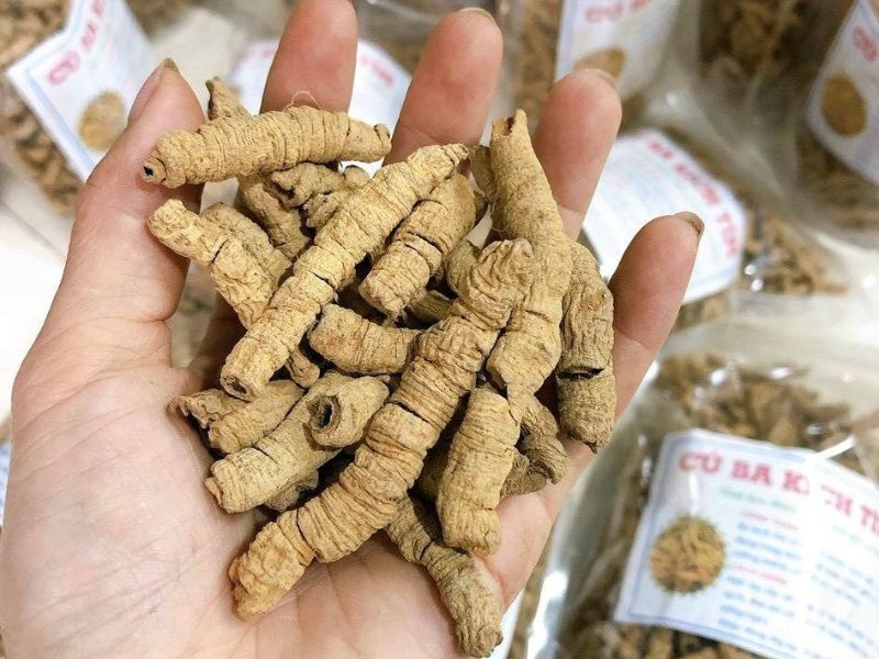 goc-tim-hieu-1kg-ba-kich-ngam-bao-nhieu-lit-ruou