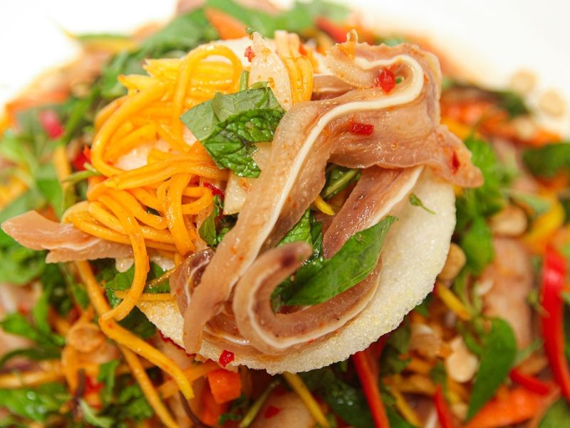 goc-kham-pha-tai-heo-lam-gi-ngon