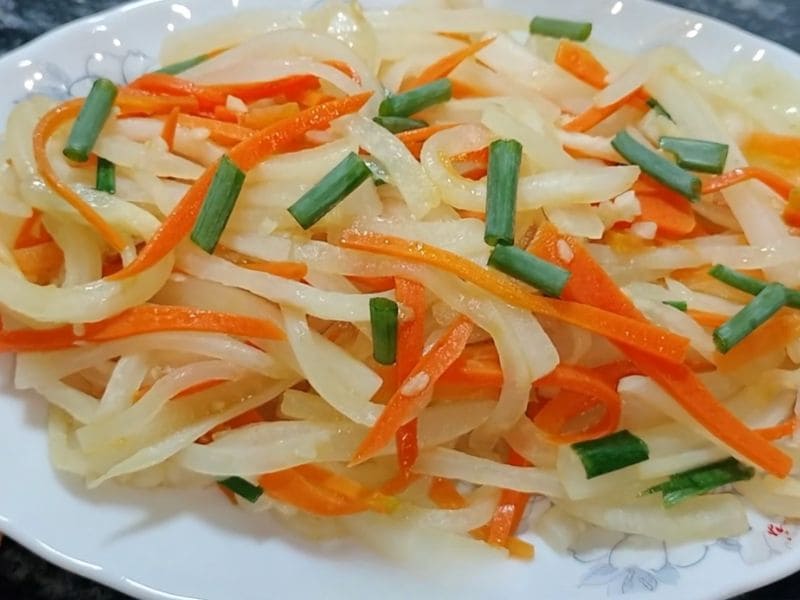 goc-bi-mat-cu-cai-trang-xao-voi-gi-ngon