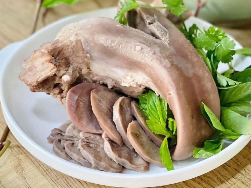 thac-mac-luoi-heo-bao-nhieu-calo