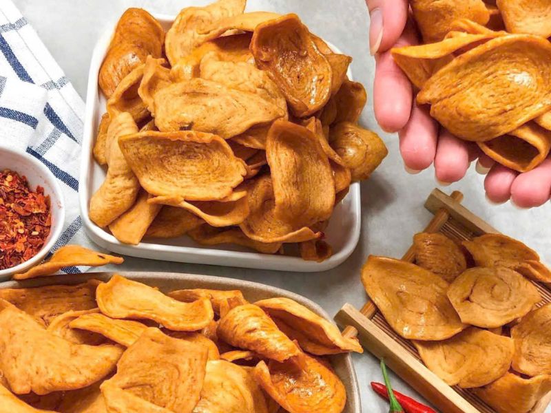 tim-hieu-banh-tai-heo-bao-nhieu-calo