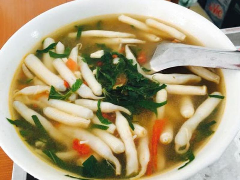 cach-che-bien-sa-sung-kho-nau-canh