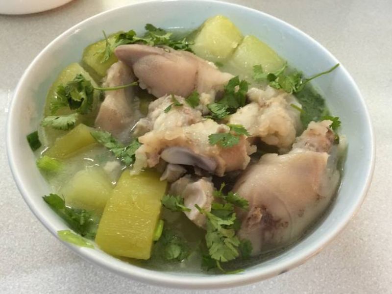 thac-mac-sau-sinh-co-an-duoc-muop-huong-khong