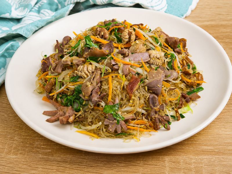 bat-mi-mien-dong-nau-gi-ngon.jpg