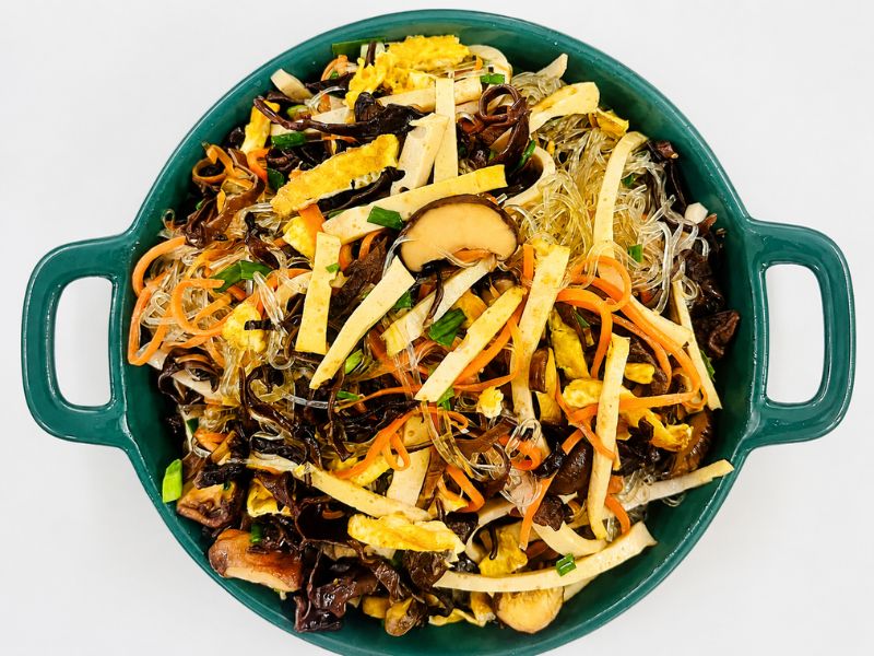 goc-tim-hieu-mien-dong-nau-gi-ngon