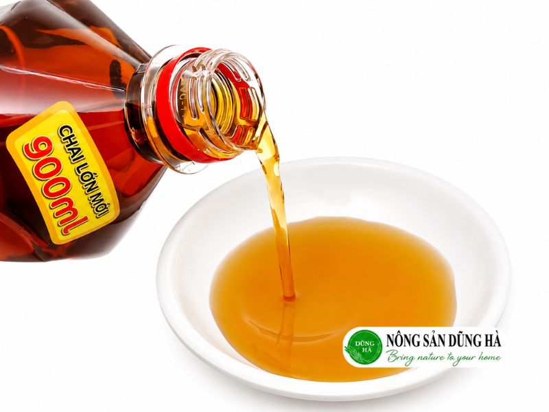 nuoc-mam-ong-tay-chai-900ml-nong-san-dung-ha-chat-luong