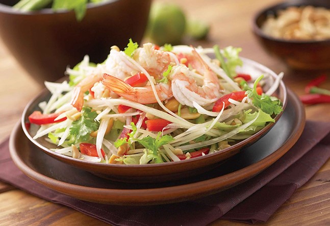 salad tom va ca chua bi